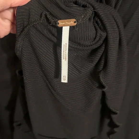 Free People Shimmy Shake Oversized Ribbed Long Sleeve Tunic w V Back, Black, XS - Picture 10 of 11